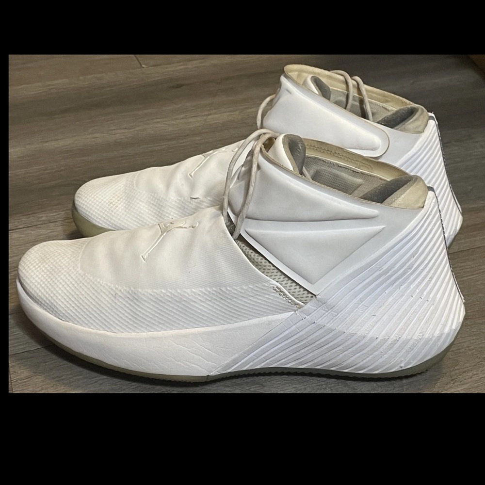 Jordan Why Not Zero.1 Triple White Russell Westbrook 2019 Size 13 AA2510-100
